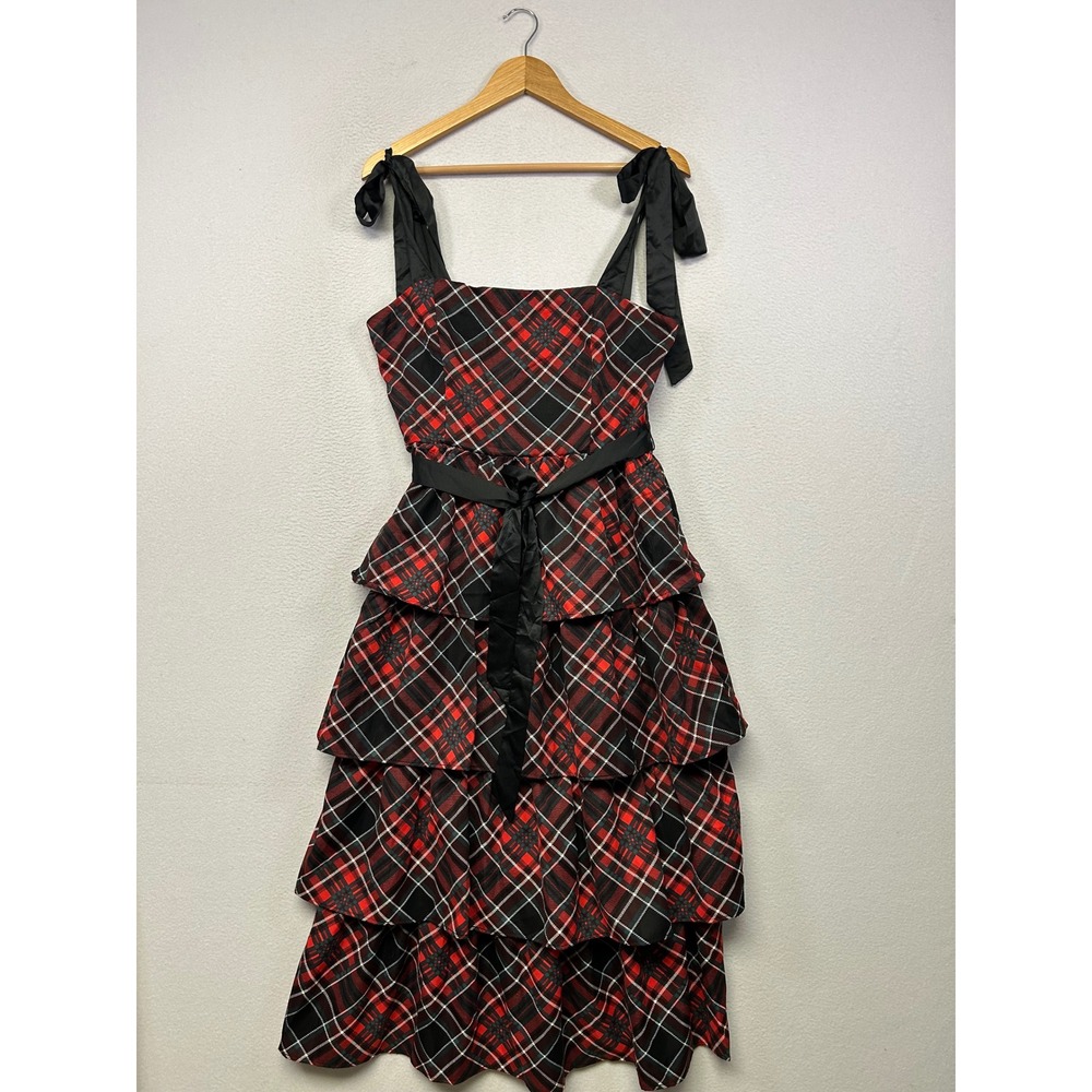 Holiday Preppy Francesca's Womens Medium Red Black Plaid Tiered Midi Dress